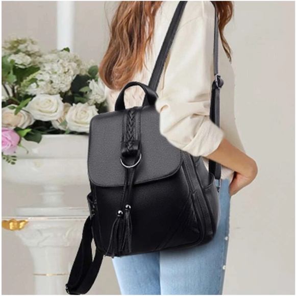 black backpack collection - Picture 1 of 5